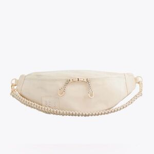 BEIS Sport Pack in Beige